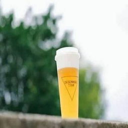 从一杯奶茶到商业版图 解码丁先森的产品力与加盟管理之道